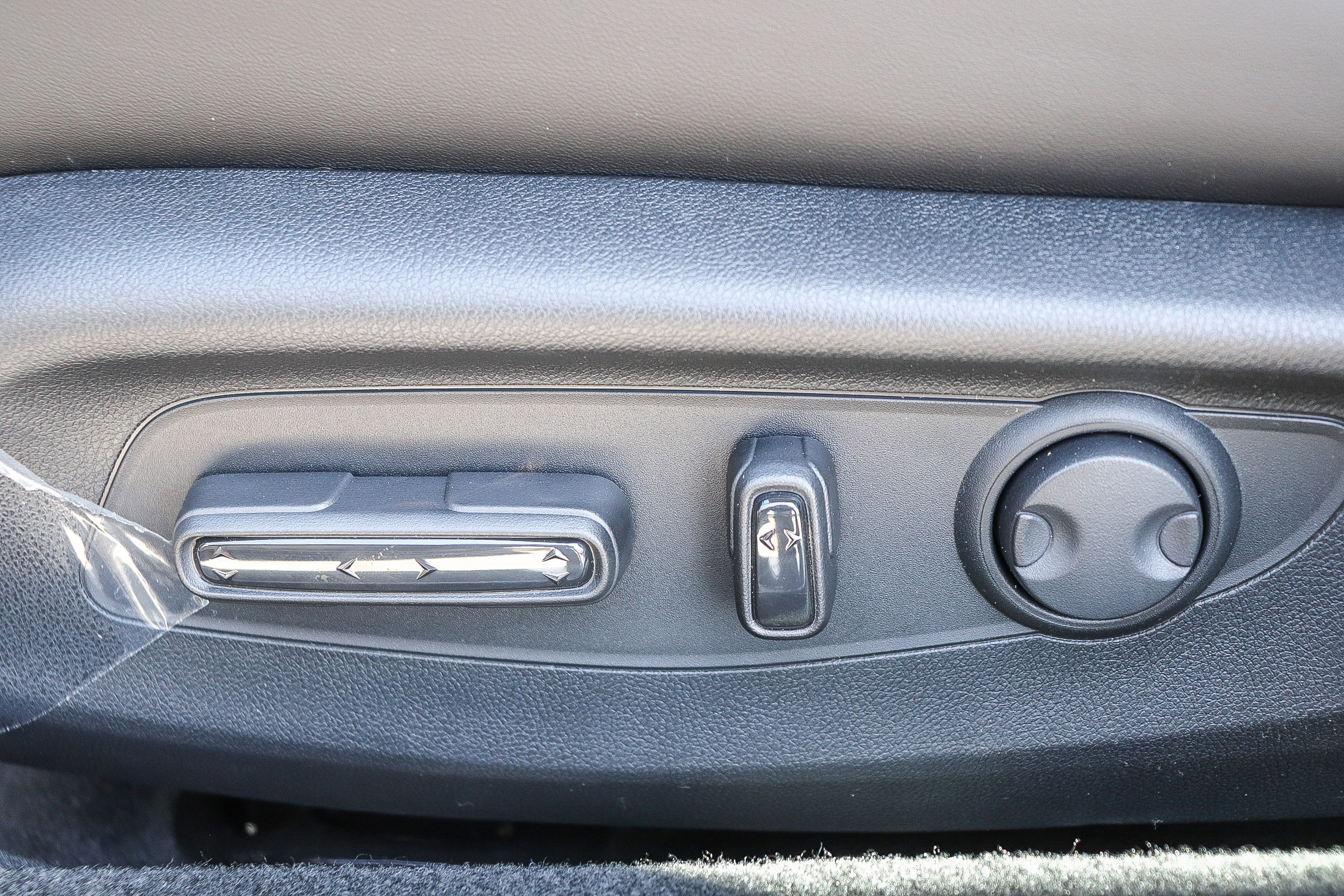 2025 Honda Accord Hybrid Touring photo 23