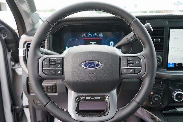 2025 FORD F-250 - Image 49