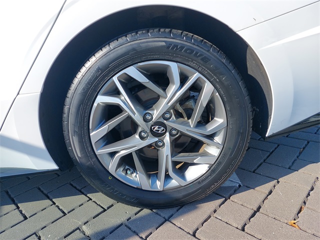 2022 Hyundai Sonata SEL Convenience N Line photo 29