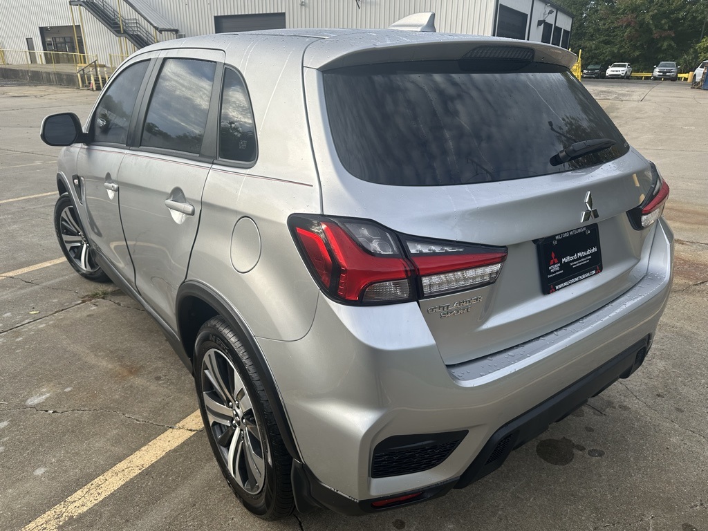 2023 Mitsubishi Outlander Sport ES photo 3