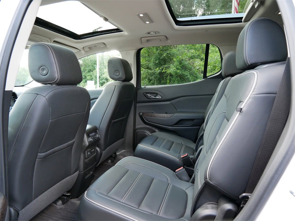 2023 Gmc Acadia Denali photo 10