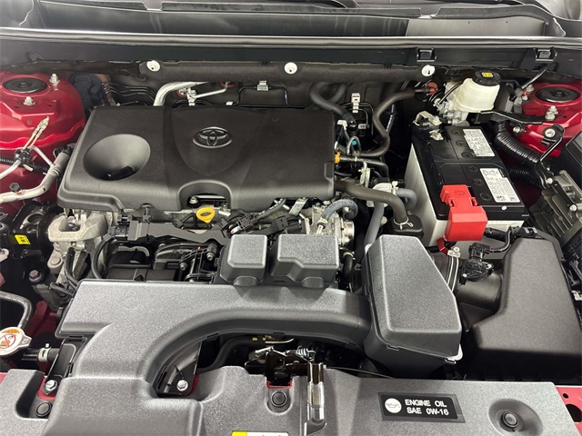 2022 Toyota RAV4 LE photo 24