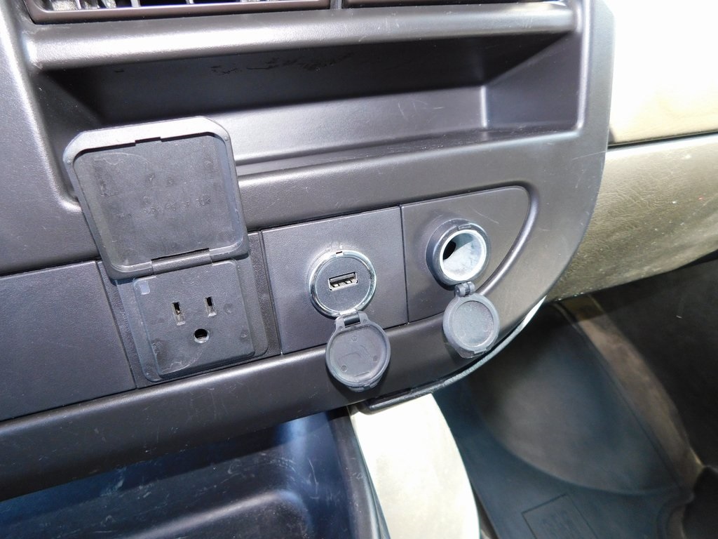 2022 Chevrolet Express 3500 LS photo 24
