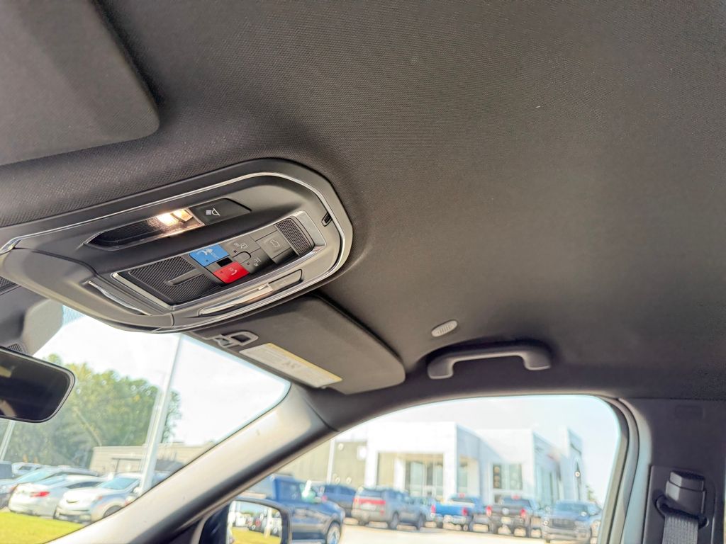 2025 Jeep Grand Cherokee Altitude photo 21