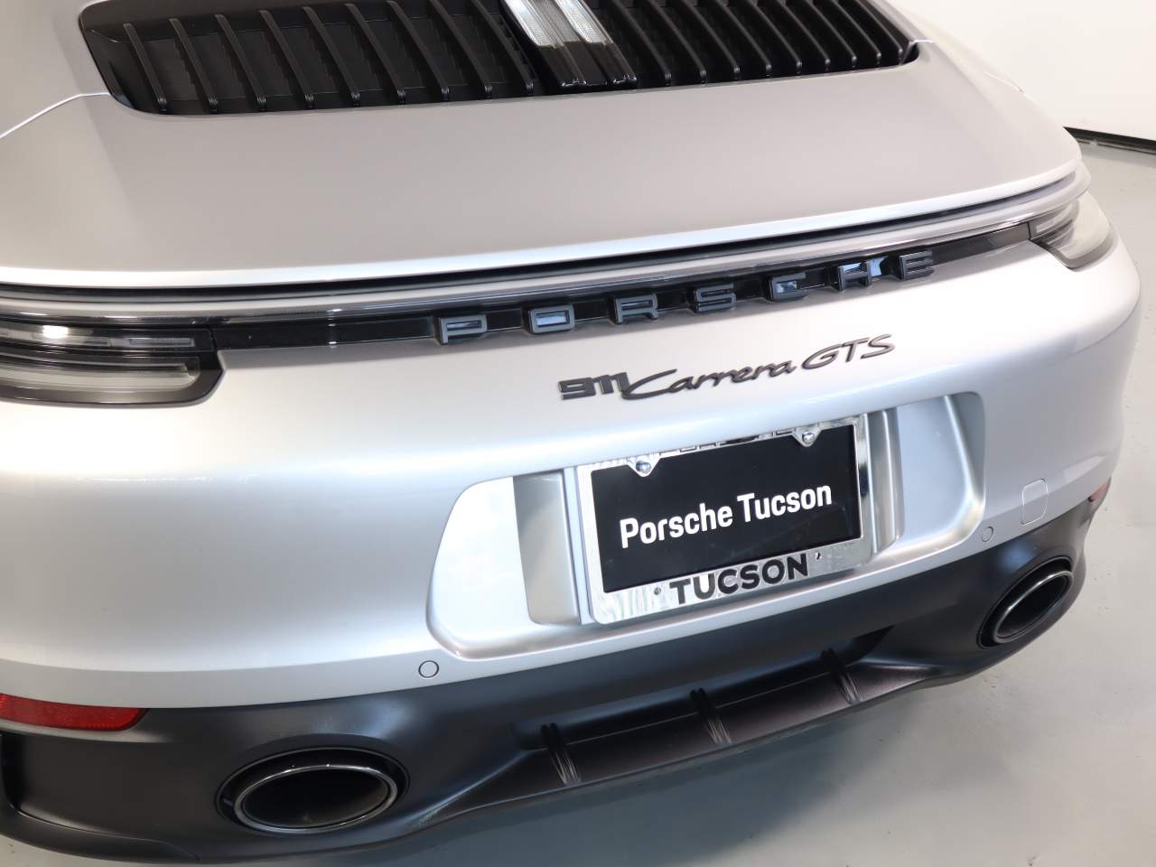 2022 Porsche 911 GTS photo 24