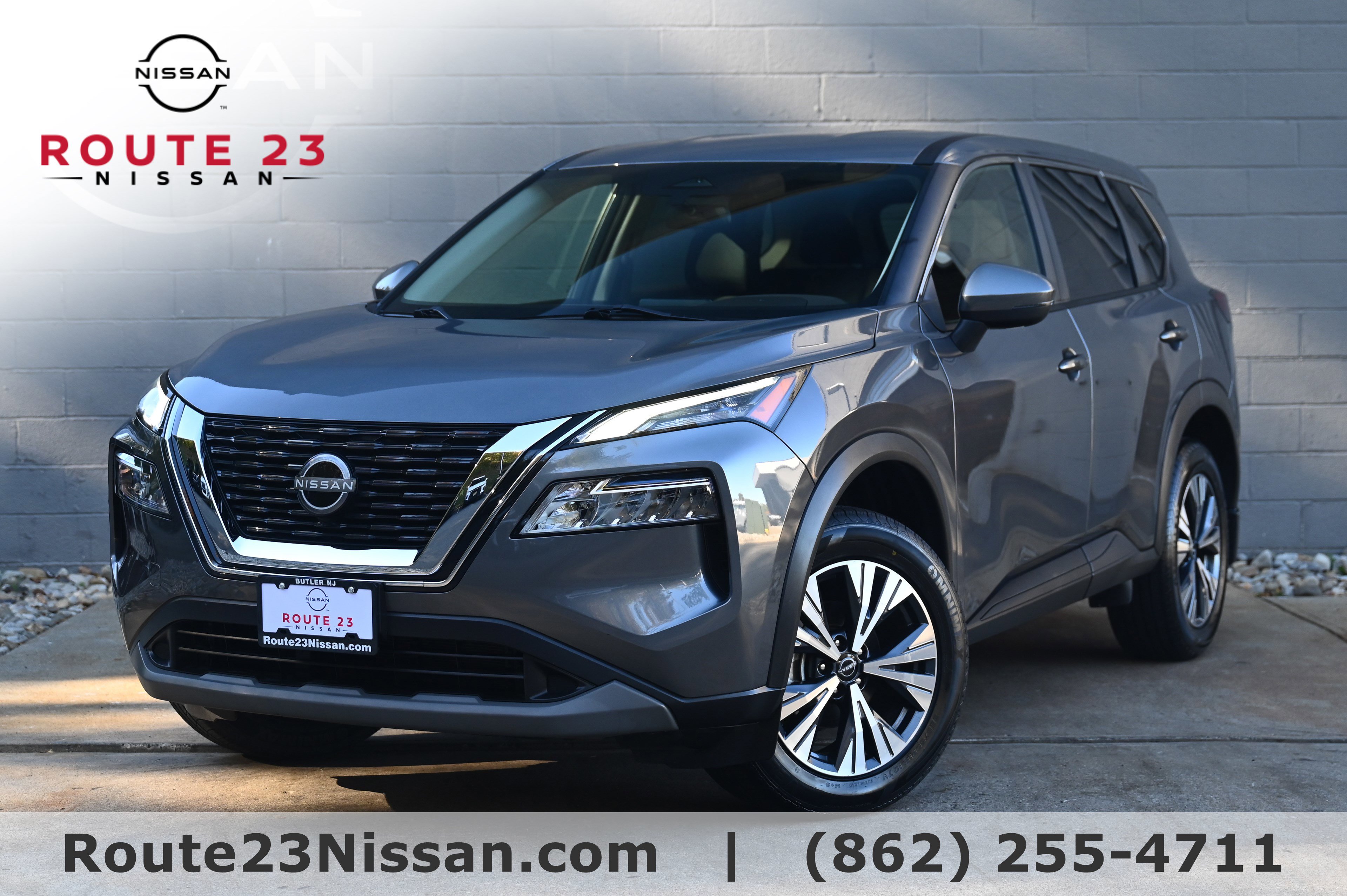 2022 Nissan Rogue SV's photo