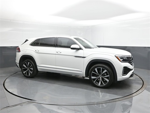 2025 Volkswagen Atlas Cross Sport SEL Premium R-Line photo 17