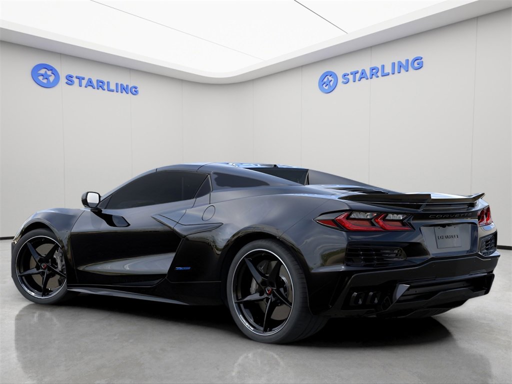 2025 Chevrolet Corvette E-Ray 2LZ photo 3