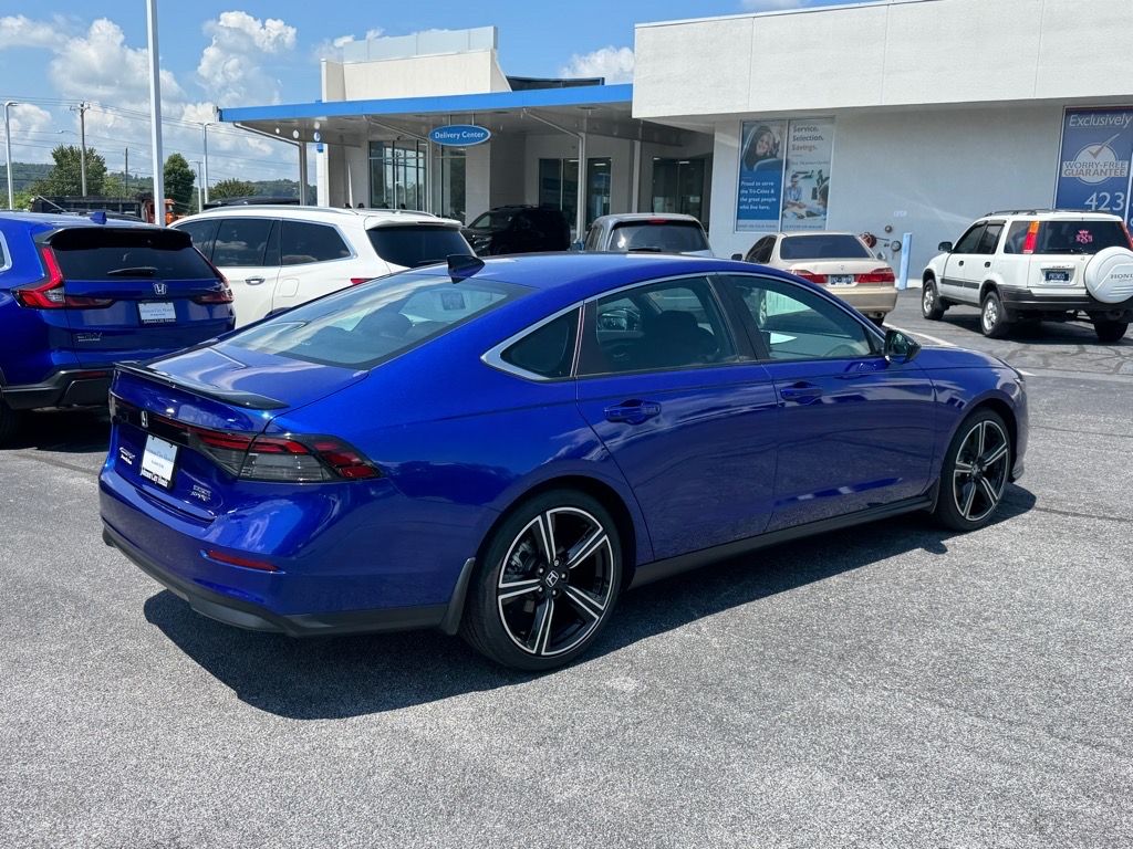 2024 Honda Accord Hybrid Sport photo 4