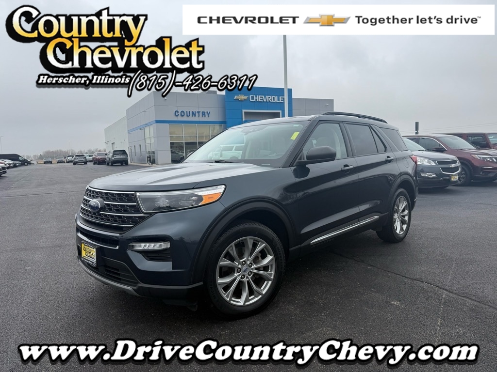 2023 Ford Explorer XLT's photo