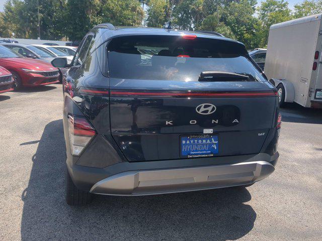 2026 Hyundai Kona SEL photo 2