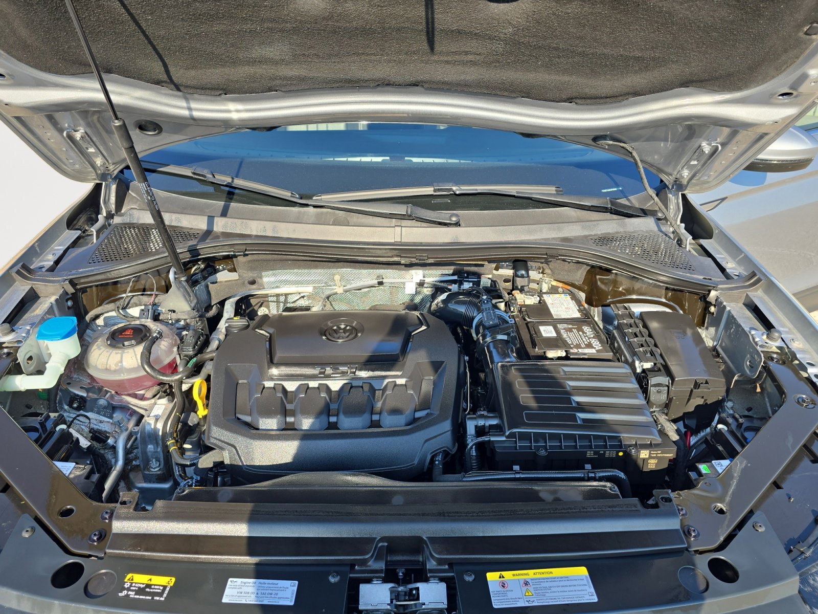 2023 Volkswagen Tiguan SE photo 25