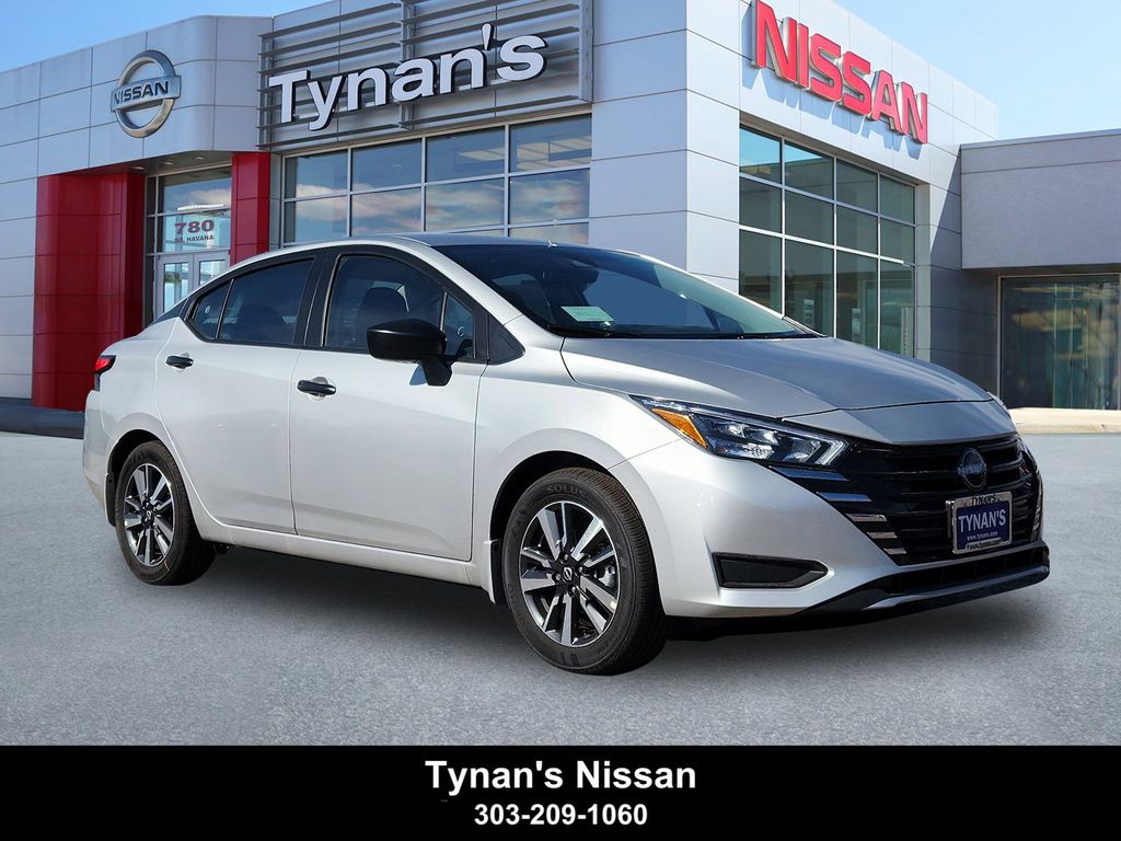 2025 Nissan Versa Sedan S's photo