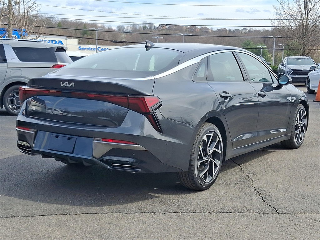 2025 Kia K5 EX photo 4