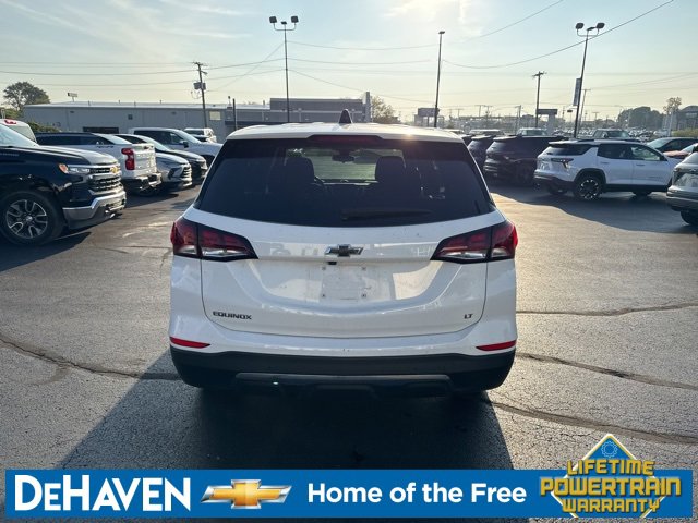 2024 Chevrolet Equinox LT photo 3