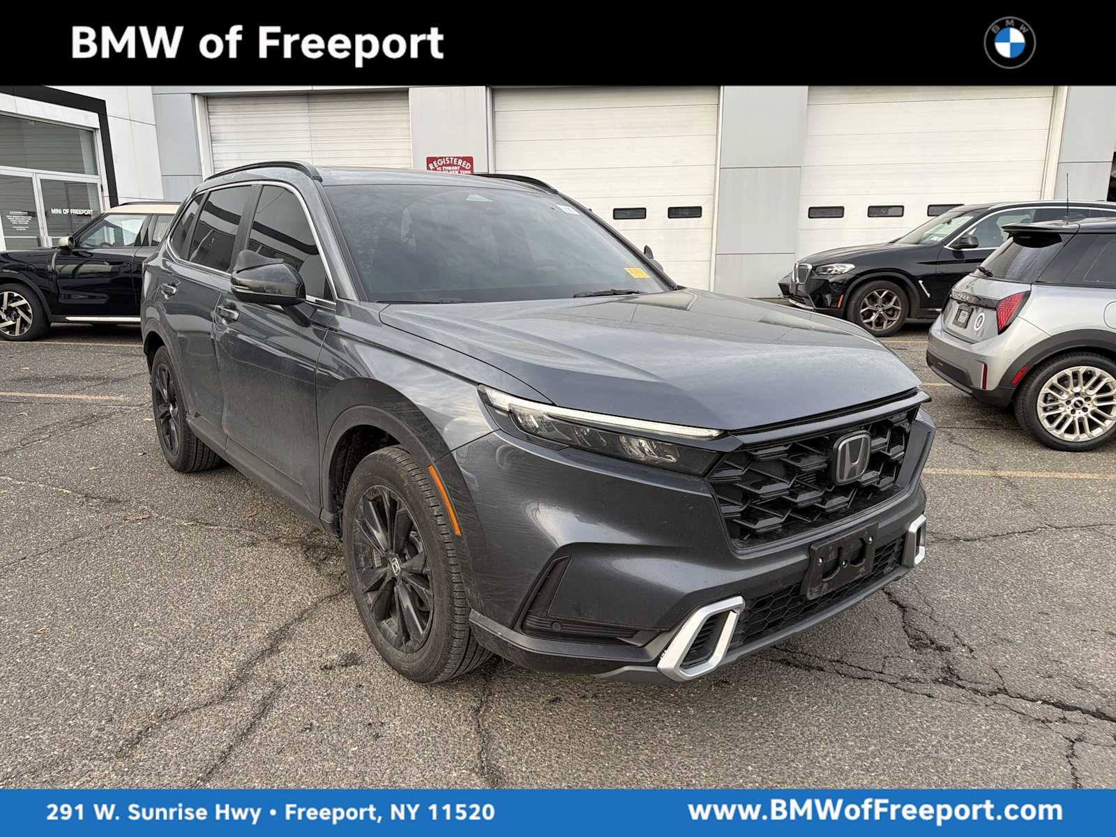 2025 Honda CR-V Sport Touring's photo