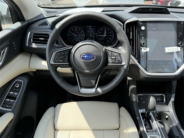 2025 Subaru Ascent Limited photo 17