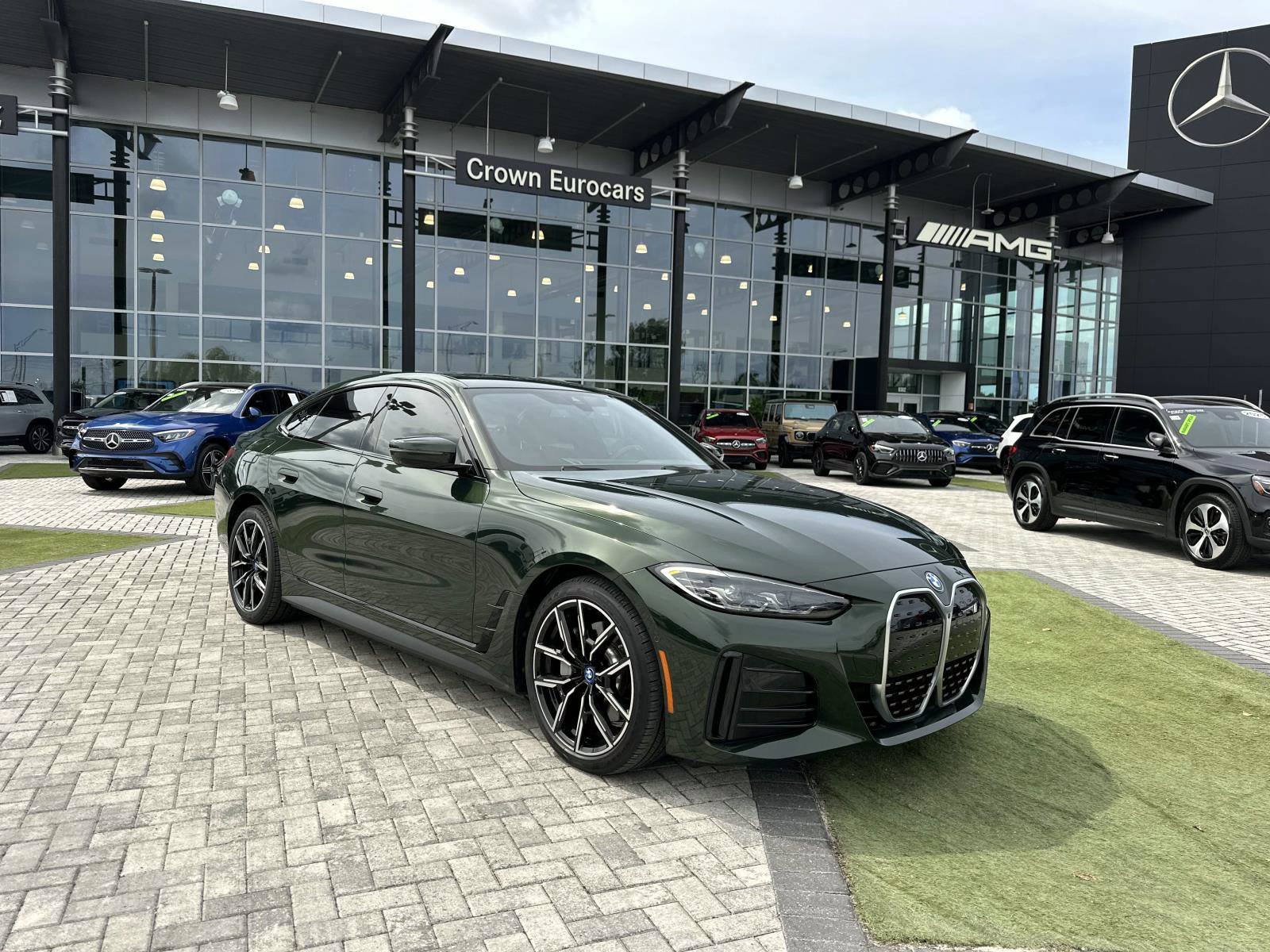 Used 2022 BMW i4 Base with VIN WBY73AW0XNFN17473 for sale in Pinellas Park, FL