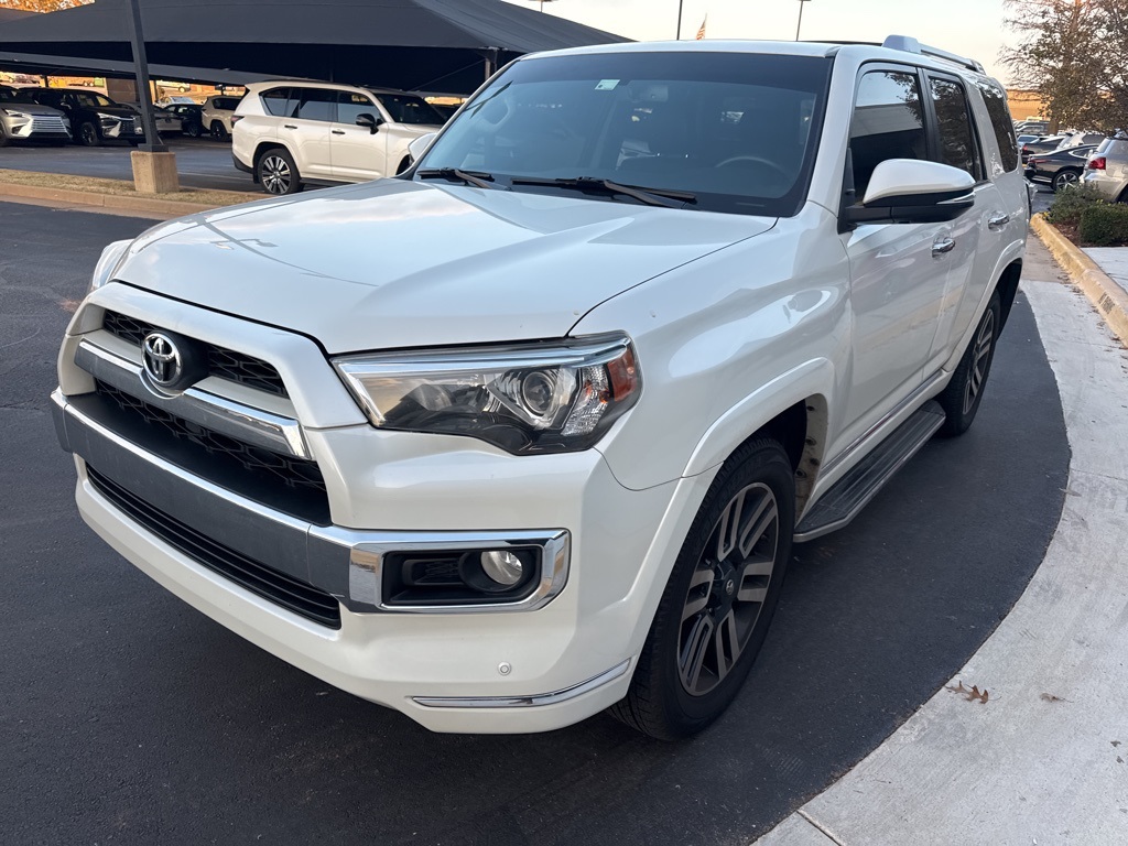 2017 Toyota 4Runner Limited's photo