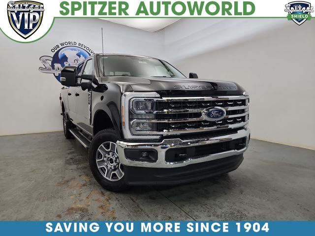 2026 Ford F-250 Super Duty Lariat's photo