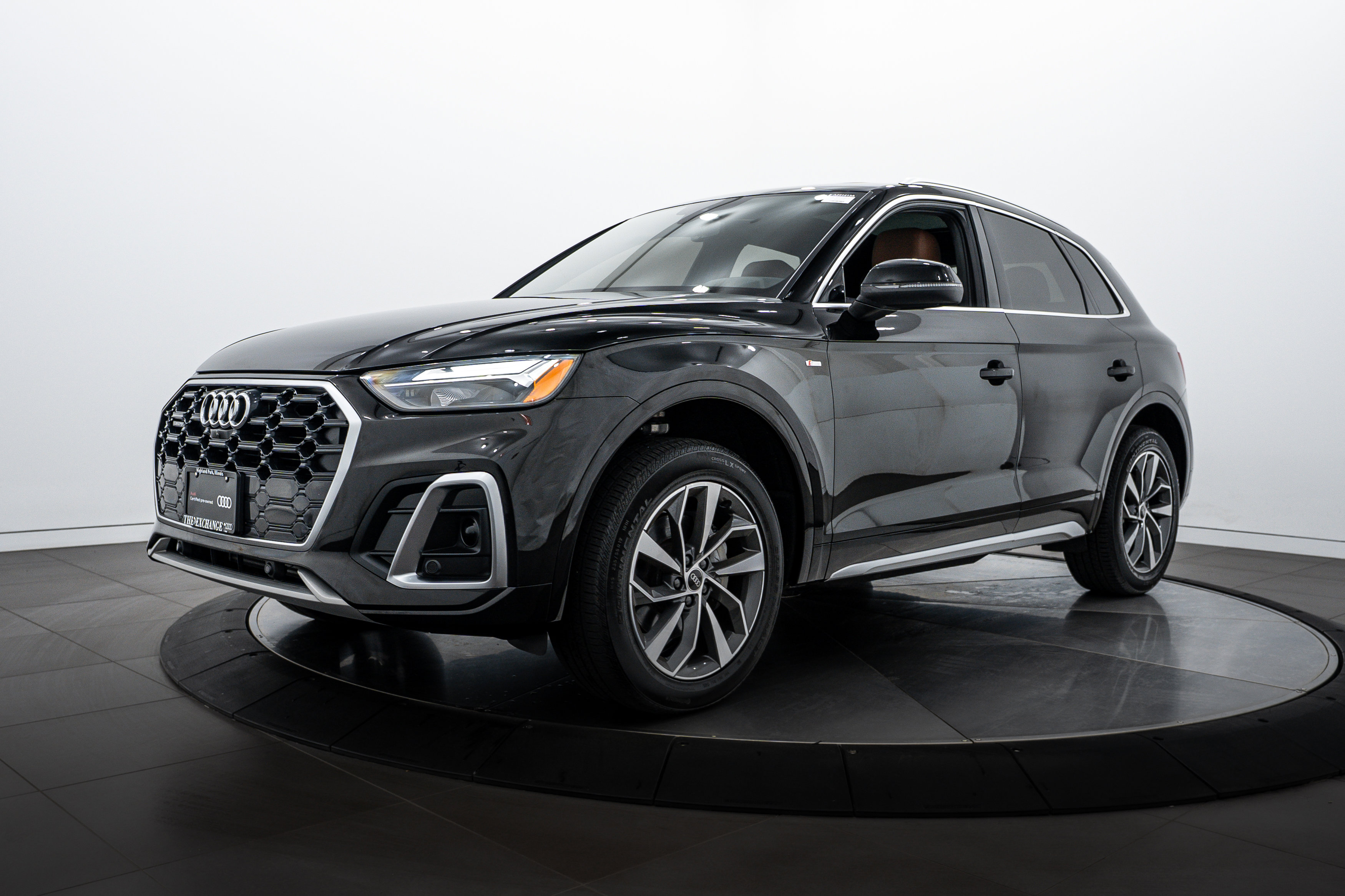2022 Audi Q5 S line Premium Plus photo 6