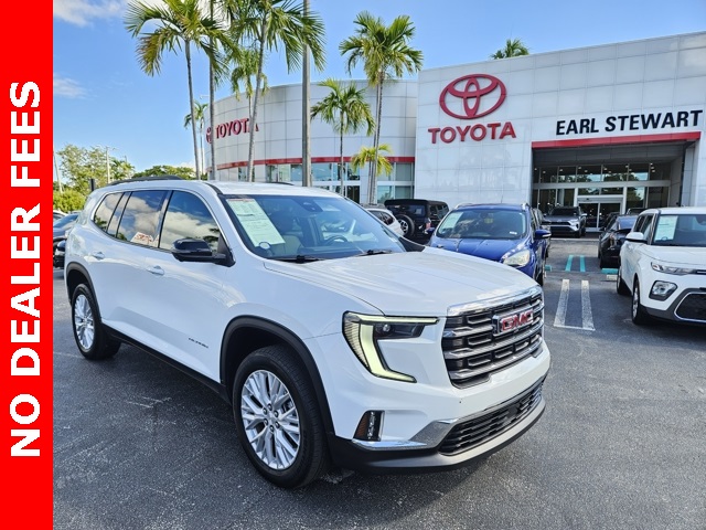 2024 GMC Acadia Elevation's photo