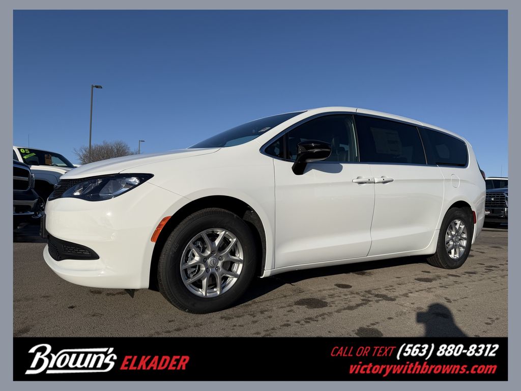 2026 Chrysler Voyager LX's photo