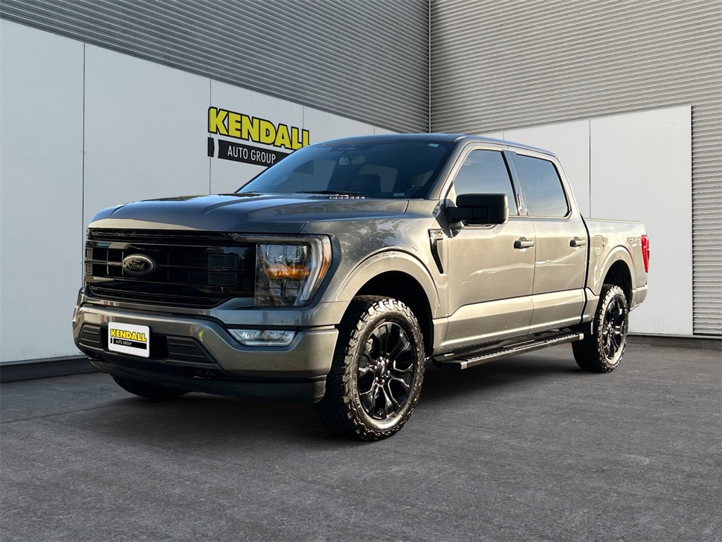2023 Ford F-150 XLT's photo