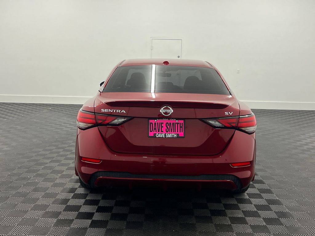 2022 Nissan Sentra SV photo 9