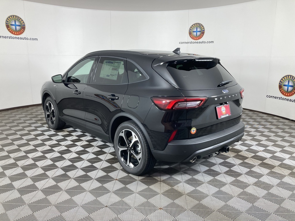 2025 Ford Escape ST-Line Select photo 16