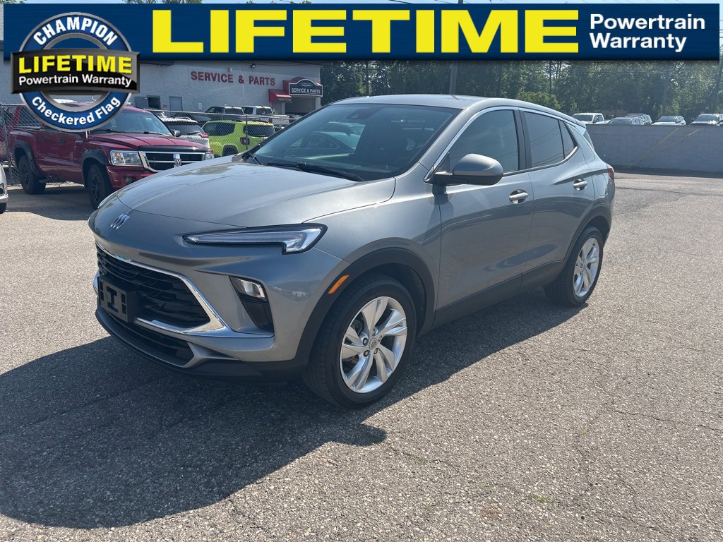 2024 Buick Encore GX Preferred's photo