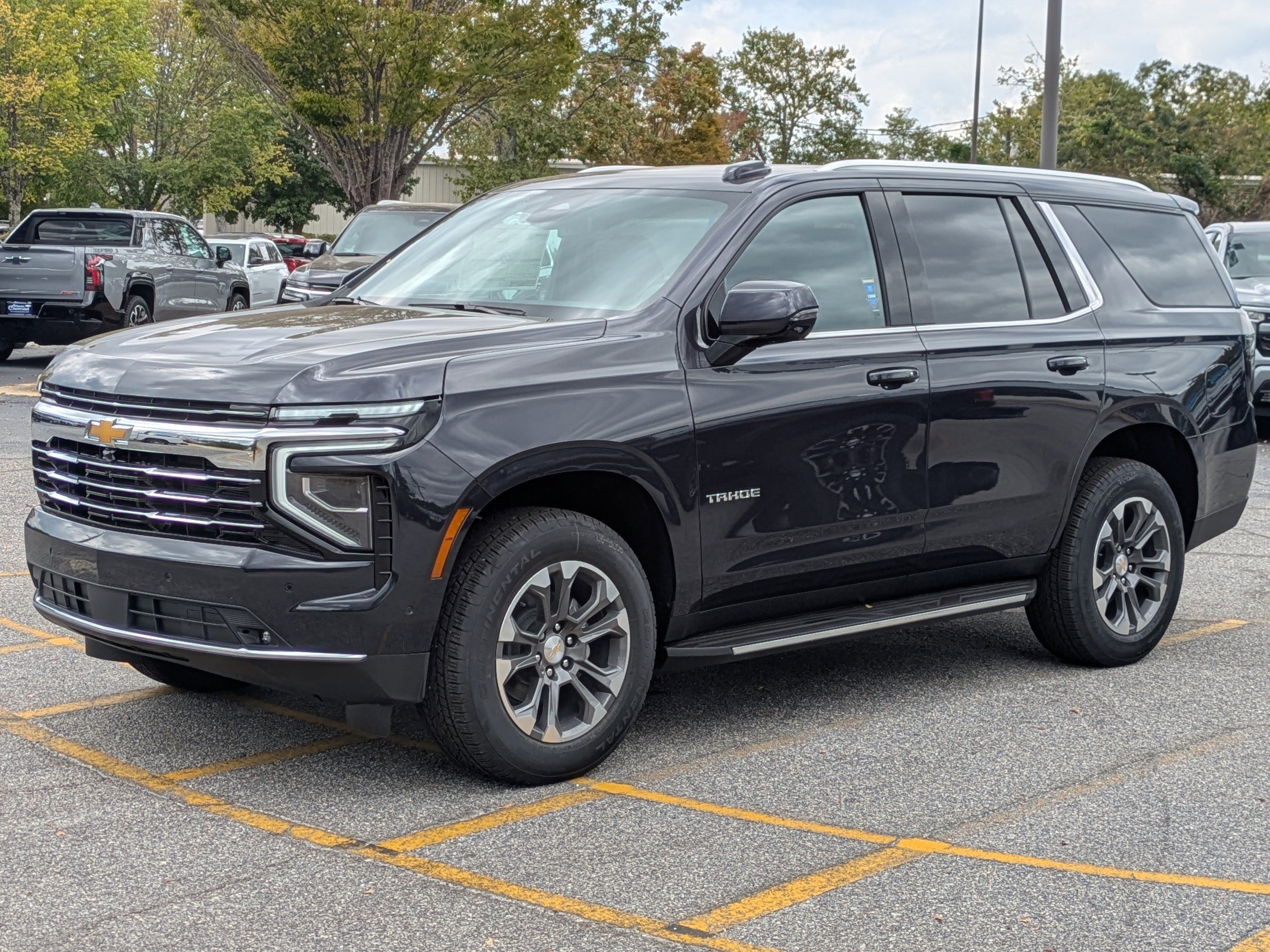 2026 Chevrolet Tahoe LT photo 4