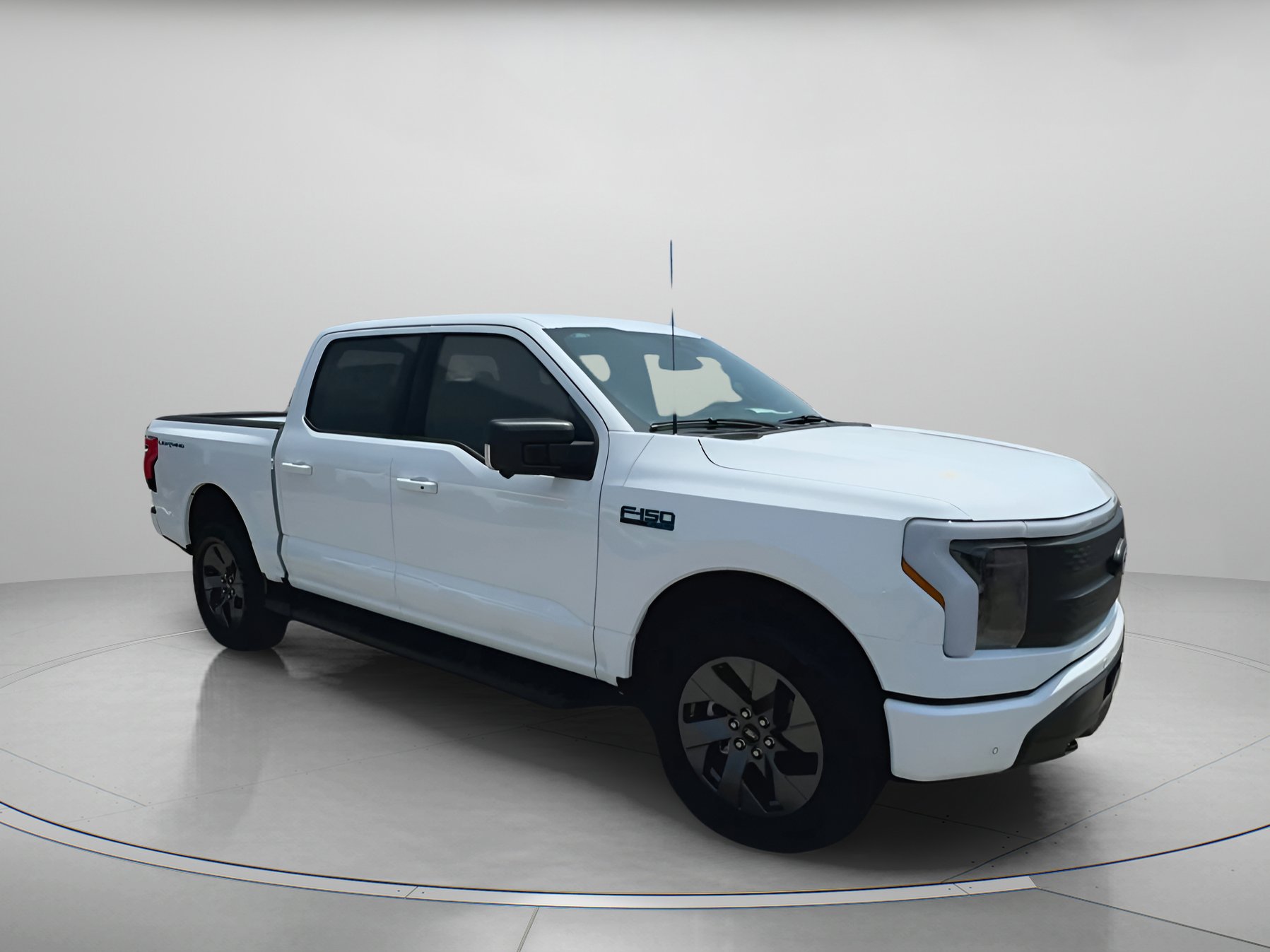 Used 2025 Ford F-150 Lightning Flash with VIN 1FT6W3LU5SWG11862 for sale in Tampa, FL