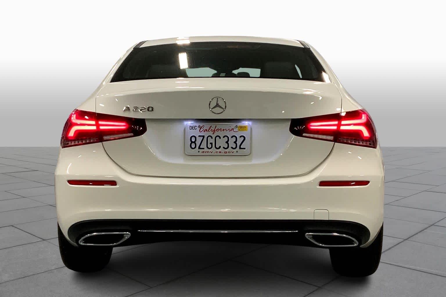 2022 Mercedes Benz A 220 photo 4