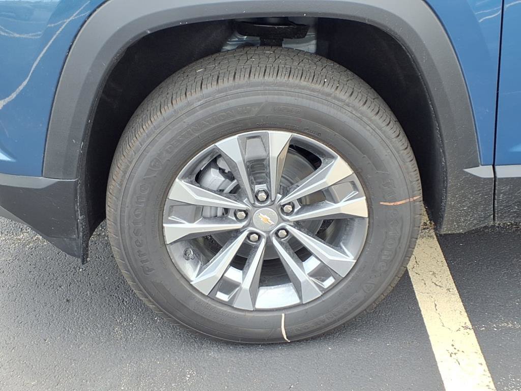 2026 Chevrolet Equinox LT photo 17