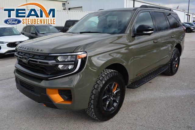 2025 Ford Expedition Tremor's photo