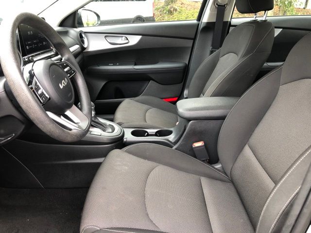 2023 Kia Forte LXS photo 9
