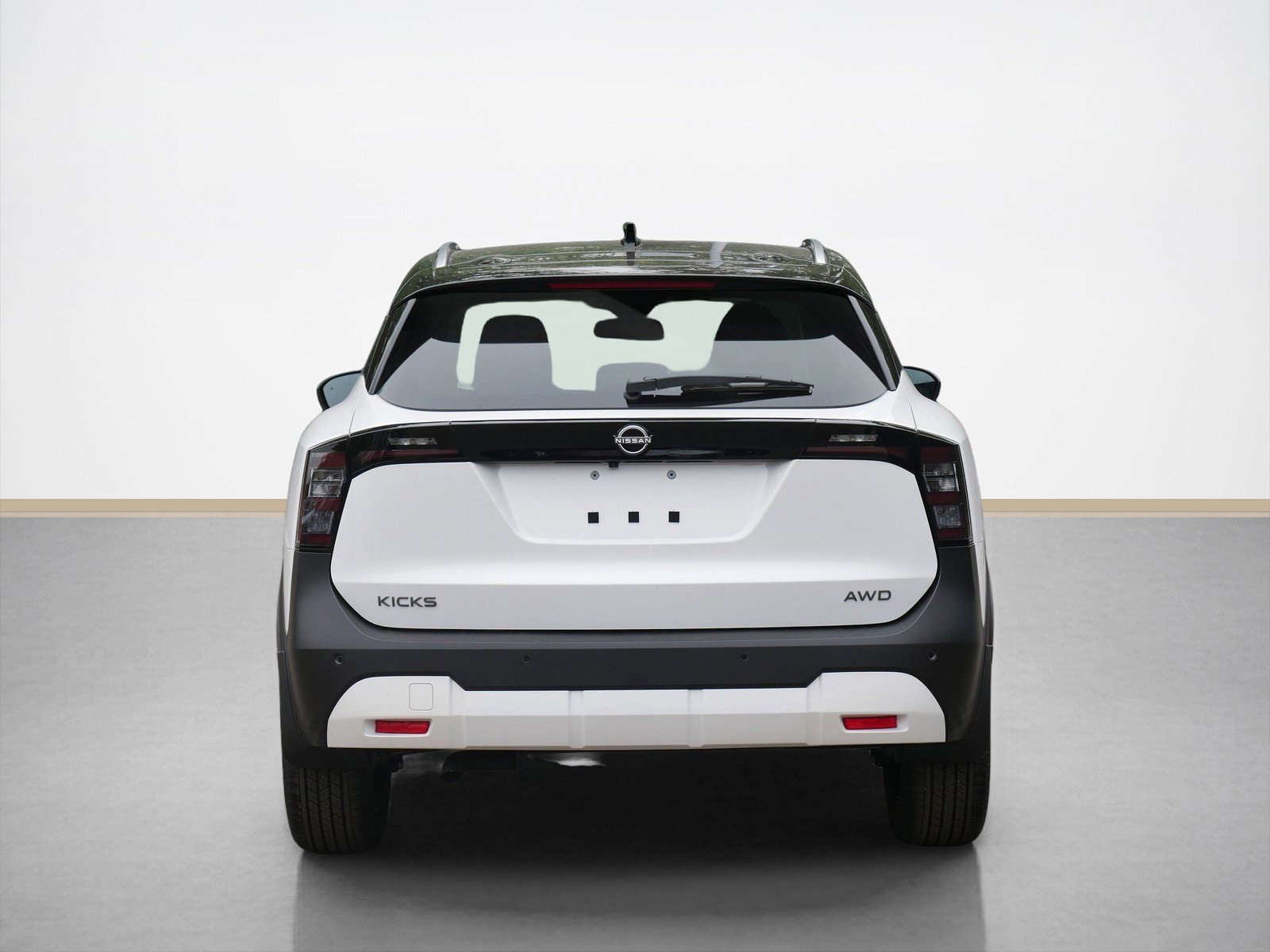 2025 Nissan Kicks SV photo 3