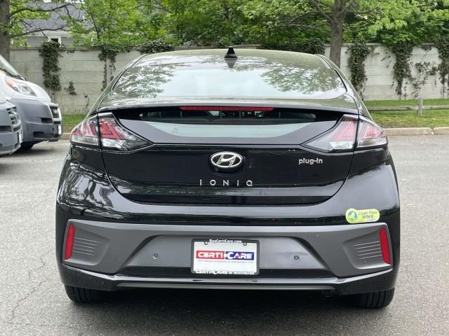 2021 Hyundai Ioniq Plug-In Hybrid Limited photo 4
