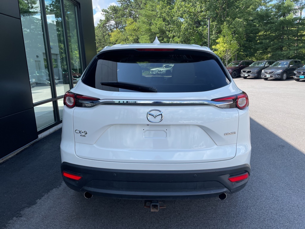 2022 Mazda CX-9 Touring photo 5