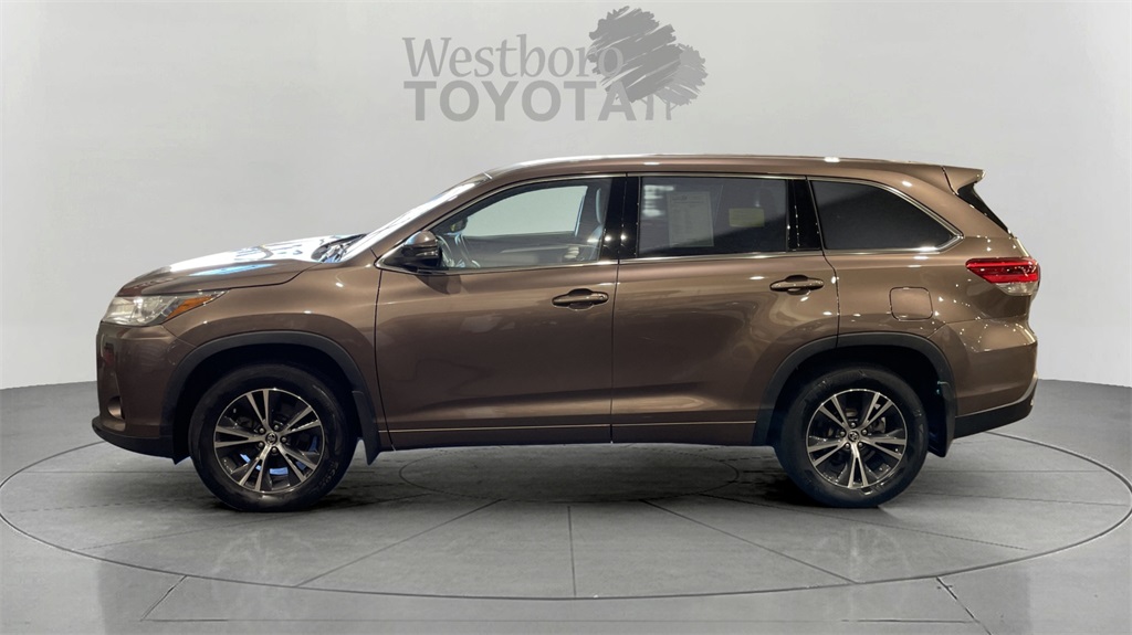 Pre-Owned 2018 Toyota Highlander LE 4D Sport Utility in Westborough # ...
