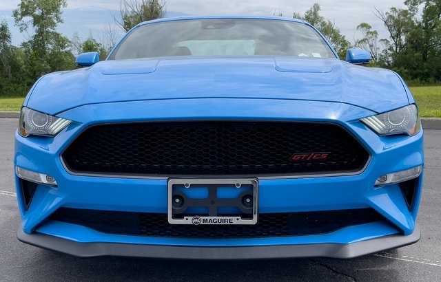 2023 Ford Mustang GT Premium photo 2