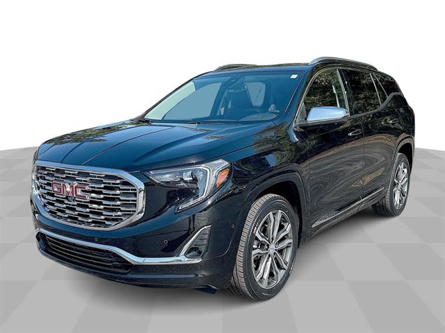 2021 GMC Terrain Denali's photo