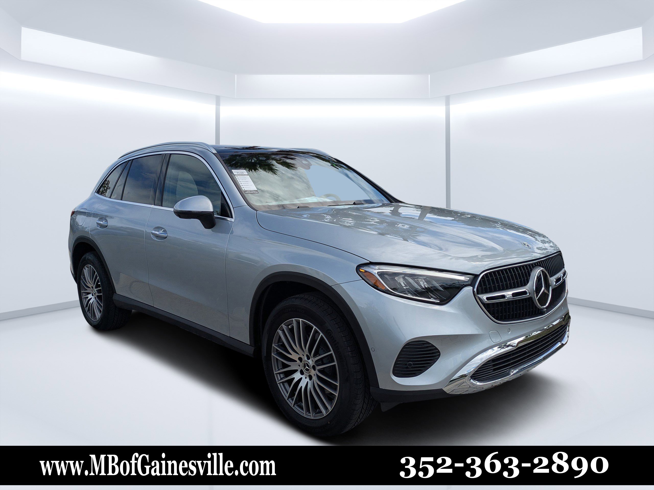 2026 Mercedes-Benz GLC Base's photo