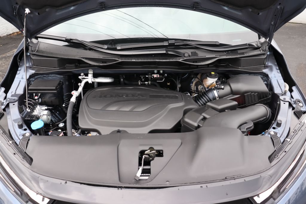 2026 Honda Odyssey Elite photo 35