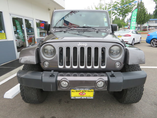 2017 Jeep Wrangler Unlimited Sahara photo 7