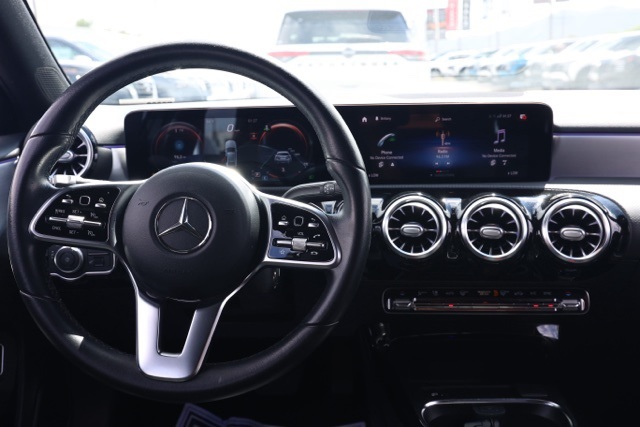 2021 Mercedes Benz A 220 photo 17