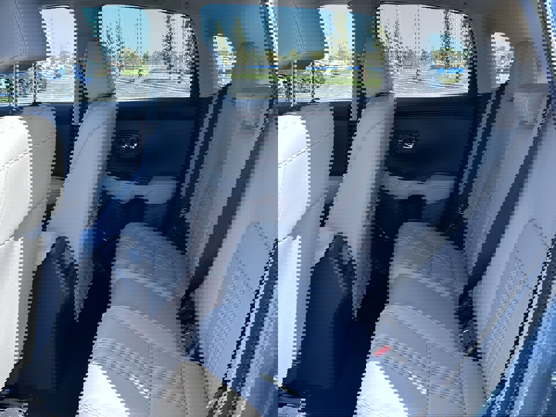 2026 Honda HR-V EX-L photo 21