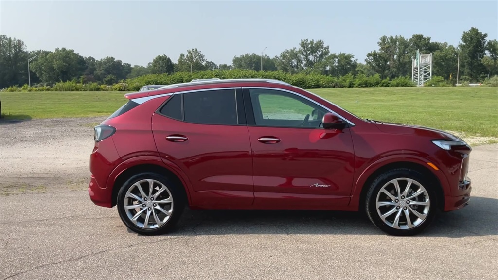 2024 Buick Encore GX Avenir photo 7