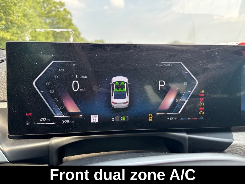 2025 Bmw 330i 330i xDrive photo 22
